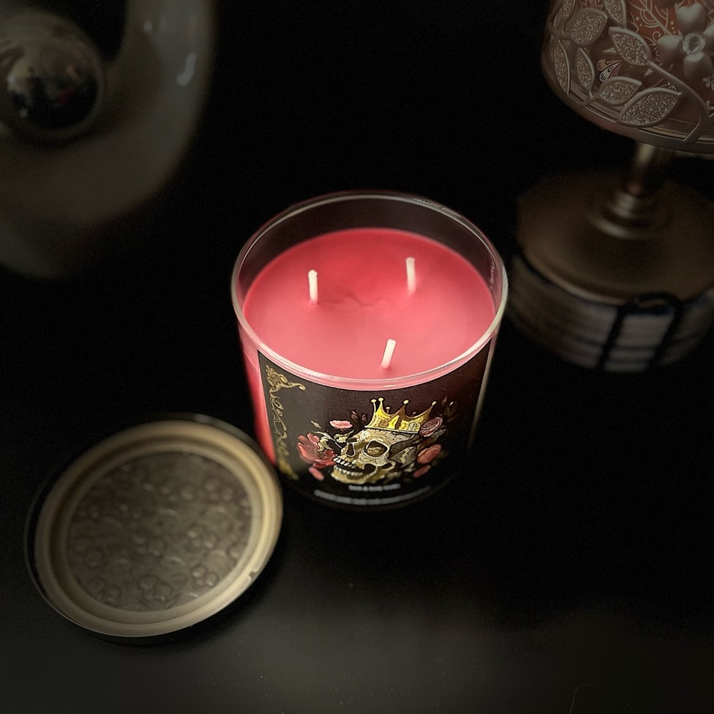 BATH & BODY WORKS VAMPIRE BLOOD 3 WICK CANDLE NEW